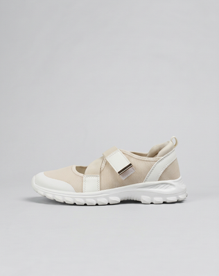 SERAPHINA Premium Sneaker