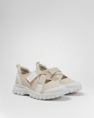 SERAPHINA Premium Sneaker