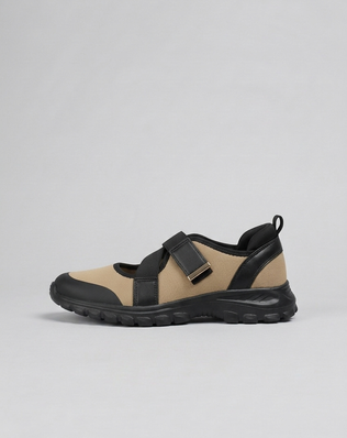 SERAPHINA Premium Sneaker